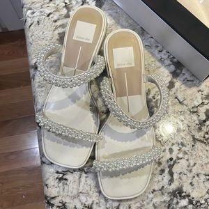 Dolce vita vanilla Pearl heels